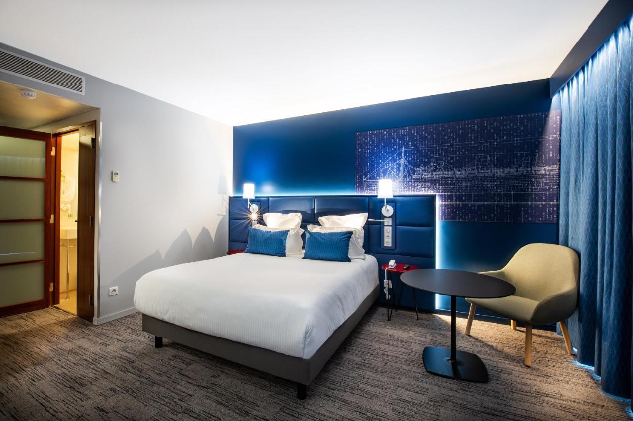 Hotel Mercure Toulon Ла-Сейн-сюр-Мер Екстер'єр фото