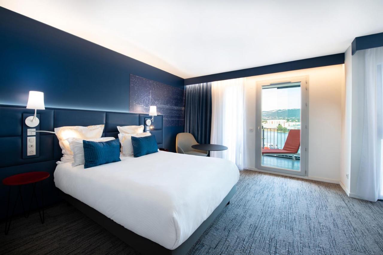 Hotel Mercure Toulon Ла-Сейн-сюр-Мер Екстер'єр фото